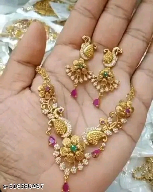 Elite Grace – Gold-Plated Necklace & Earring Set with Sparkling CZ Stones