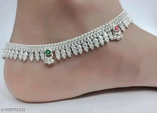 Shimmering Graceful Women Anklets & Toe Rings – Oxidised Silver, Adjustable