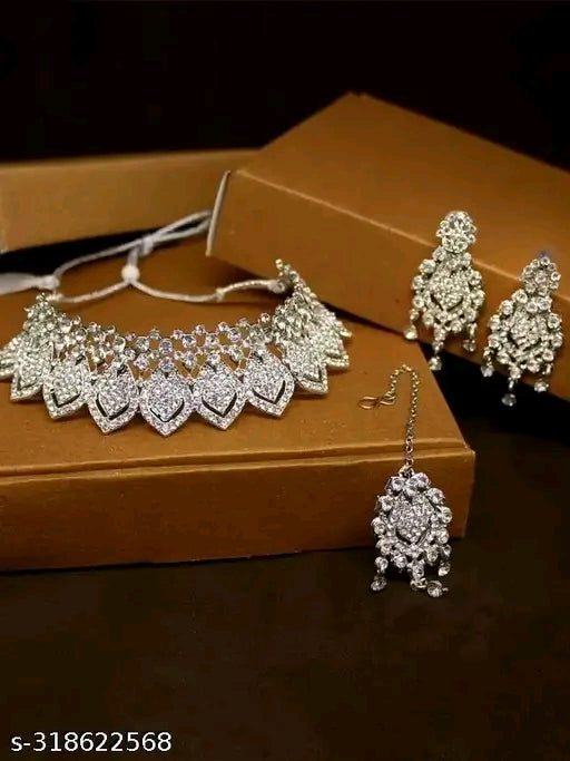Twinkling Gold-Plated CZ Jewellery Set – Necklace, Earrings & Maangtika