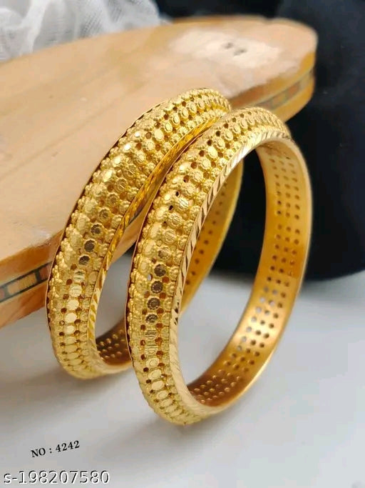 Elegantly Designed Gold Feminine Fancy Bangles β Perfect for Parties & Functions | Available in Sizes 2.4, 2.6, 2.8