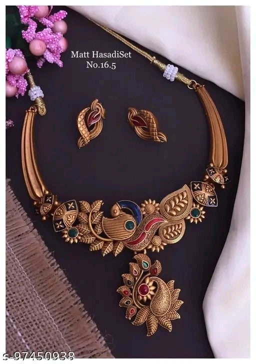 Elegant Gold-Plated Fashion Jewelry Set for Women & Girls – Adjustable Necklace & Earrings with Artificial Stones"