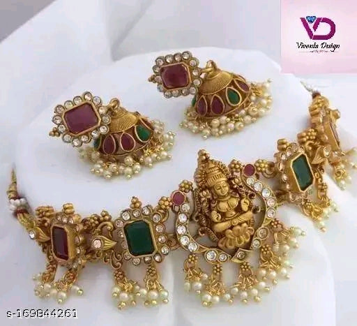 Elite Pearl Glow Gold-Plated Choker & Earrings Set"
