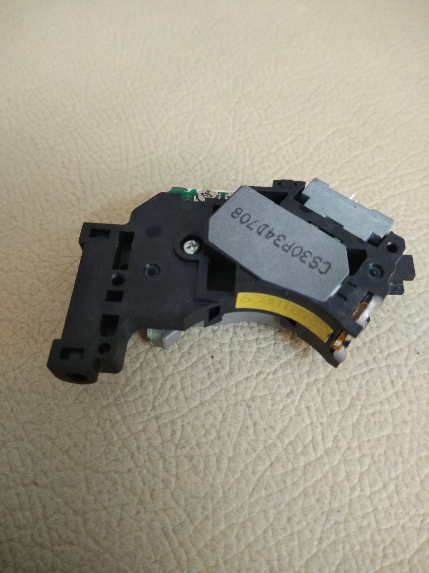 NEW OPTICAL PICK-UP LASER LENS SF-HD65 Suitable FOR DVD - Faritha