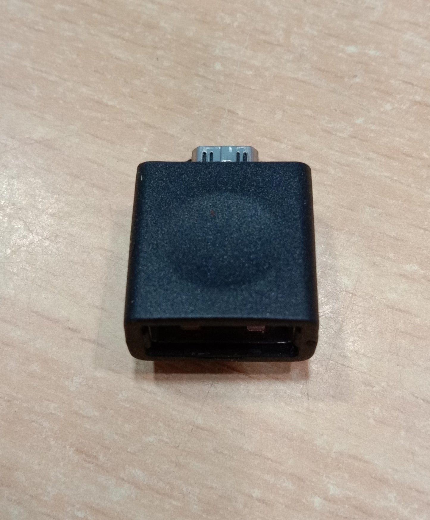 OTG to USB Convertor used for Mobile Phone - Faritha