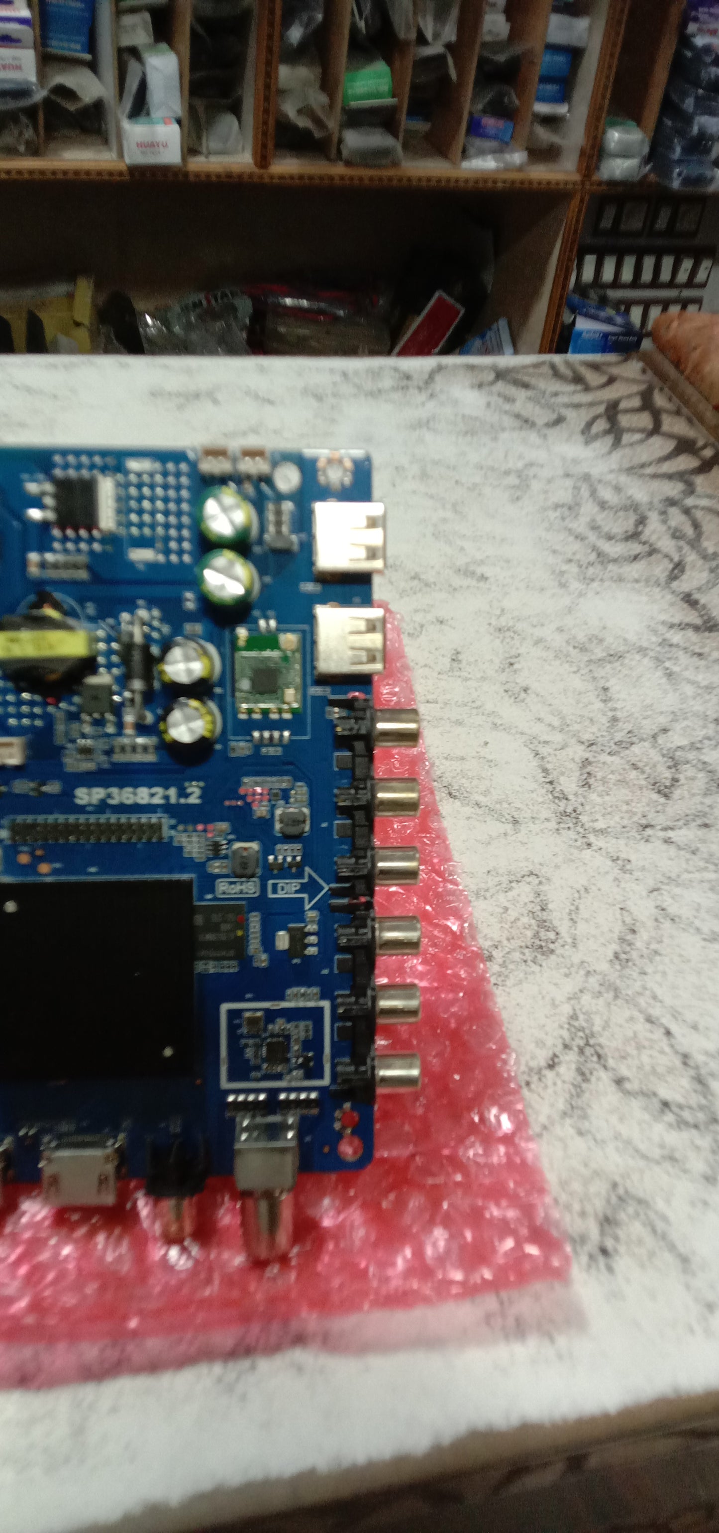 Android TV Board 42 Inch To 50 inch Smart TV (SP35851.22) With Remote - Faritha