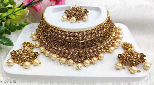Shimmering Charming Women Necklaces & Chains - Faritha