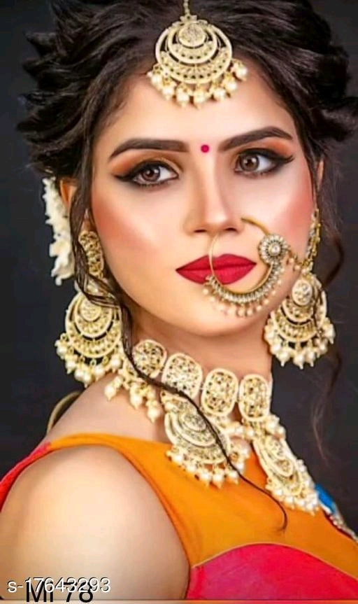 Shimmering colourful jewellery sets - Faritha