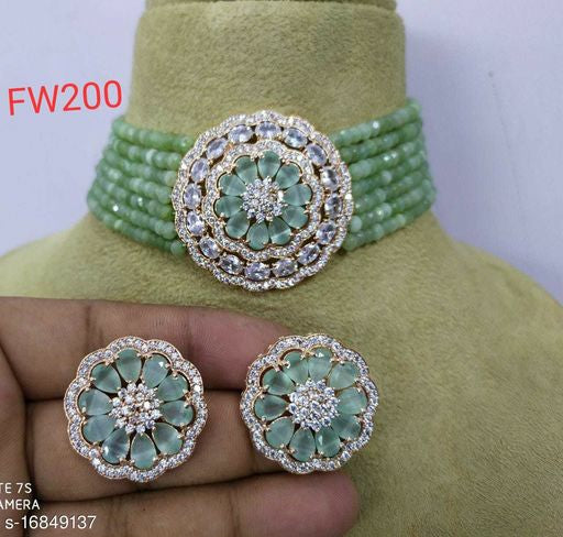 Super Elite Chunky Women Necklaces & Chains - Faritha