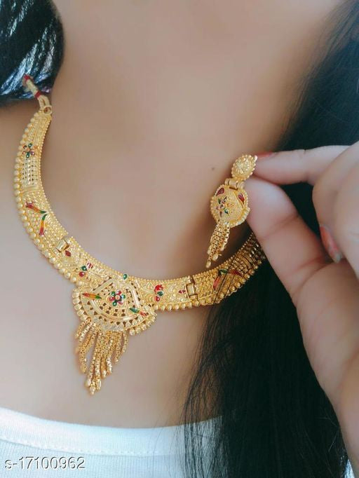 Shimmering Chunky Women Necklaces & Chains - Faritha