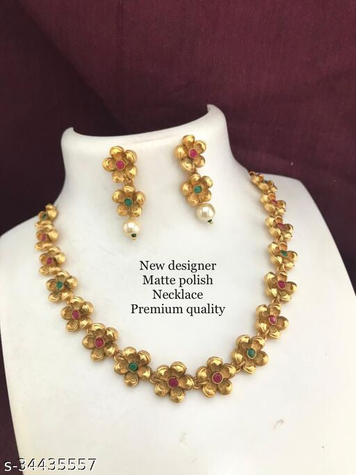 Shimmering Chunky Women Necklaces & Chains - Faritha