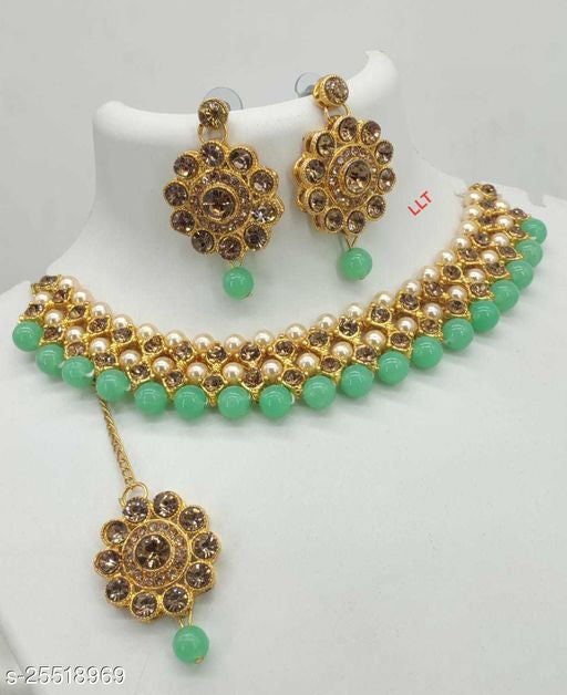 Sizzling Graceful Women Necklaces & Chains - Faritha