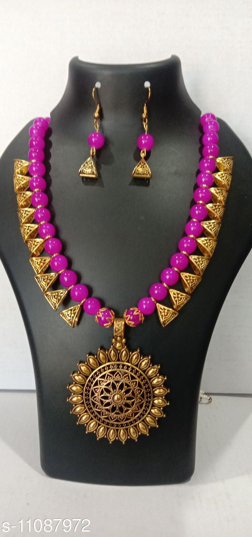 Sizzling Chunky Women Necklaces & Chains - Faritha