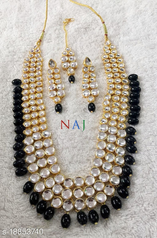 Sizzling Fancy Women Necklaces & Chains - Faritha
