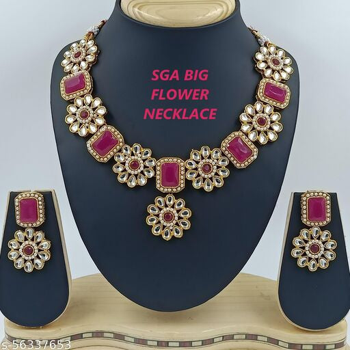 Twinkling Graceful Women Jewellery Set - Faritha