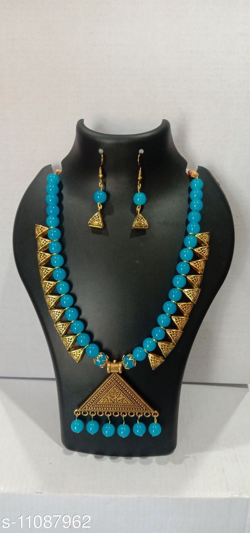 Sizzling Chunky Women Necklaces & Chains - Faritha