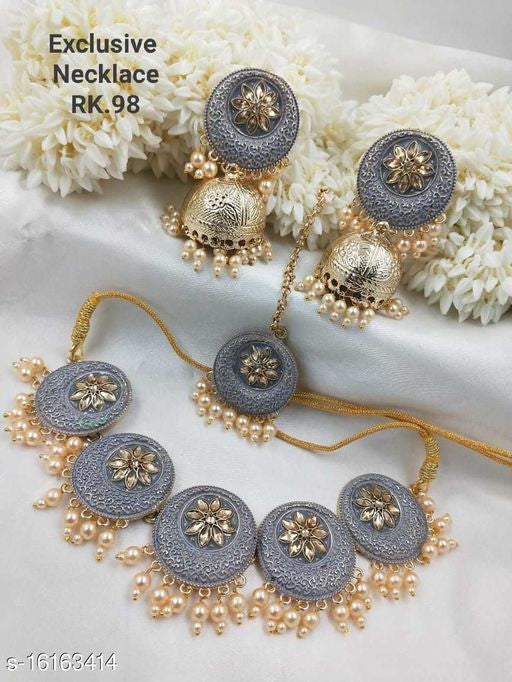 Twinkling Fancy Women Necklaces & Chains