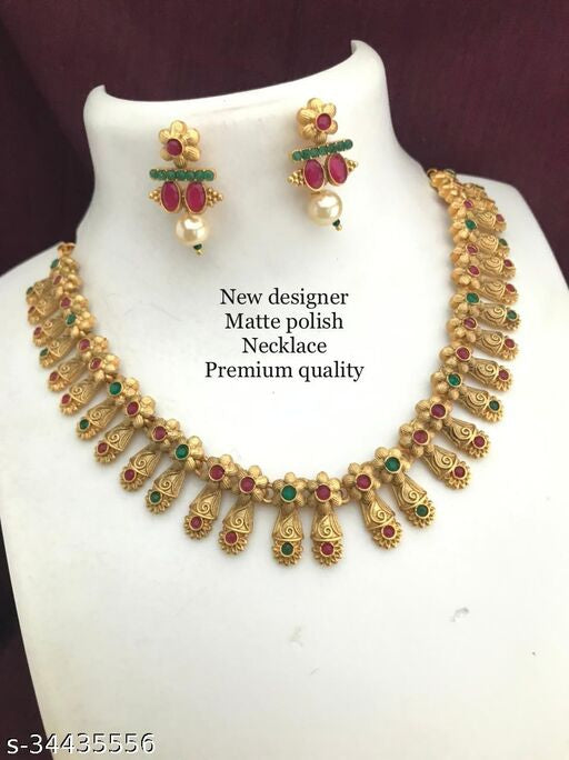 Shimmering Chunky Women Necklaces & Chains - Faritha