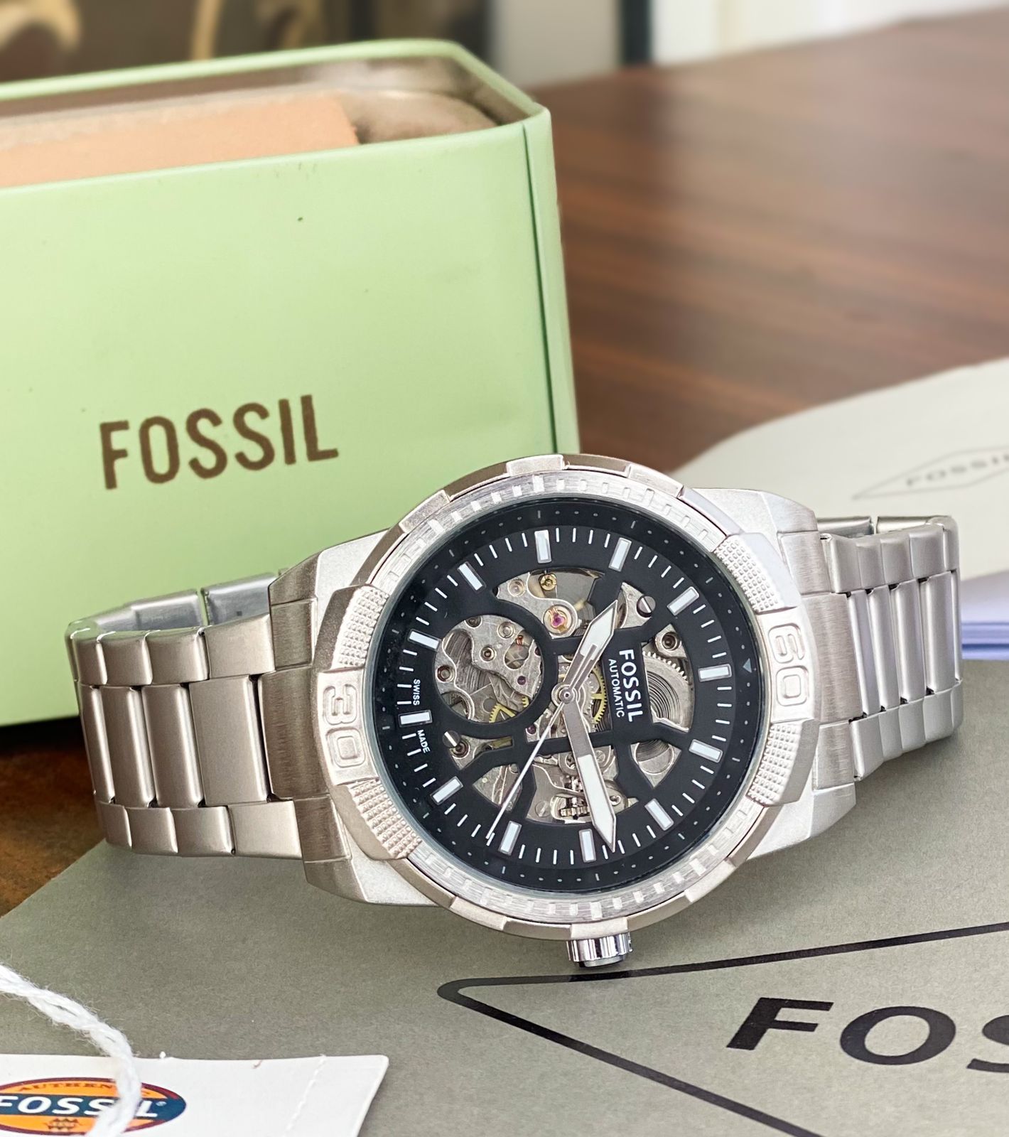 New FOSSIL iconic movement intergral component of Man's Watch