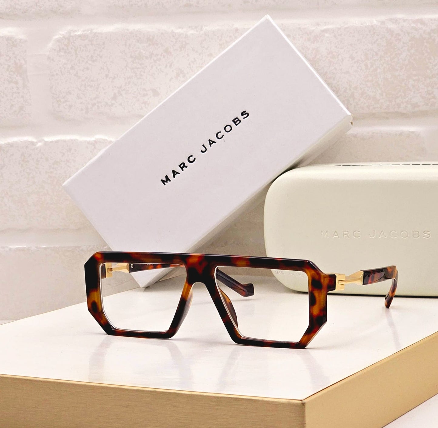 Marc Jacobs Fiber Unisex Sunglasses – Lightweight Premium Designer Eyewear