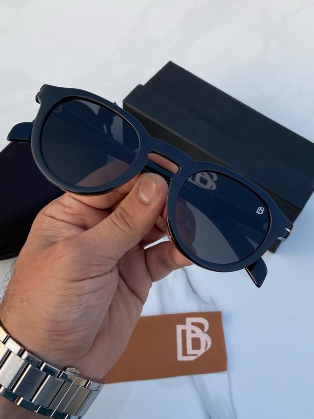 David Beckham Style Unisex Fiber Frame Sunglasses – Lightweight UV Protection Shades