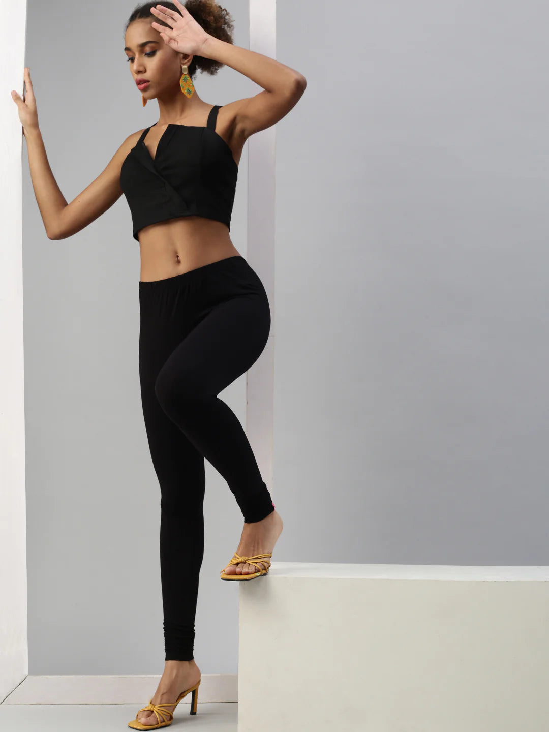Prisma Leggings Black: Premium Quality, Perfect Fit Size Chart, 60+ Colors,  6 Sizes – Free Shipping – Faritha