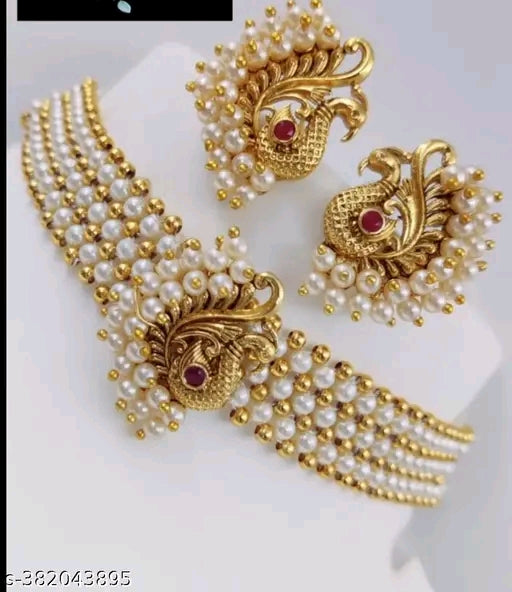 Radiant Pearl Elegance – Gold-Plated Choker & Earrings Set