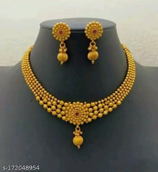 Elegant Gold-Plated Feminine Jewelry Set with Adjustable Necklace &Earrings