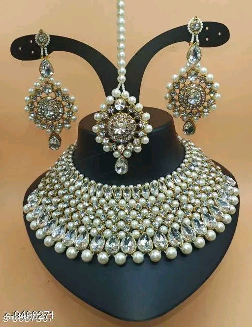 Royal Elegance Gold-Plated Jewellery Set – Necklace, Earrings & Maangtika