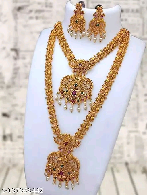 मोतियों के साथ राजकुमारी का सुंदर सोने का पानी चढ़ा आभूषण सेट - समायोज्य और सुरुचिपूर्ण