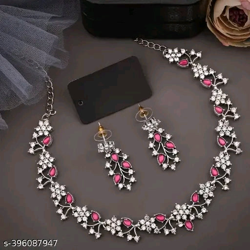 शुभ ज्वेल्स ट्रेंडिंग सिल्वर प्लेटेड स्टाइलिश पारंपरिक नेकलेस ज्वेलरी सेट