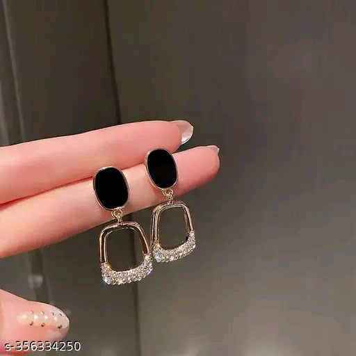 Wonderful Gold-Plated Chandelier Earrings Studs with Artificial Stones India