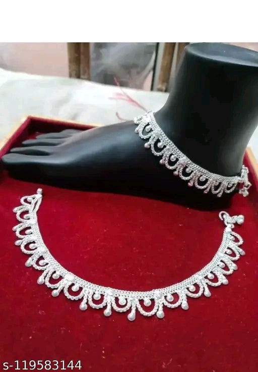Allure Chunky Women Anklets Toe Rings – Silver-Plated Brass Copper Artificial Stones Beads India