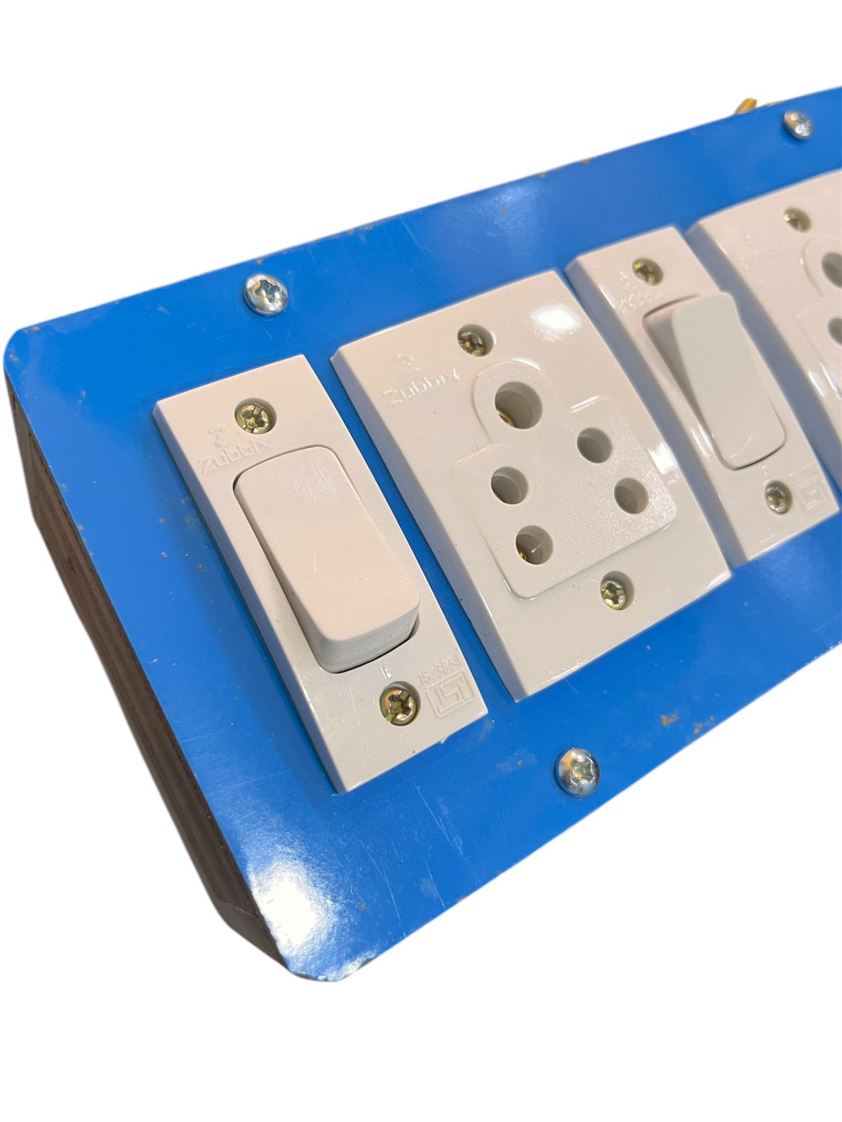 RASI 4 socket 5 amp wooden extension board with switches