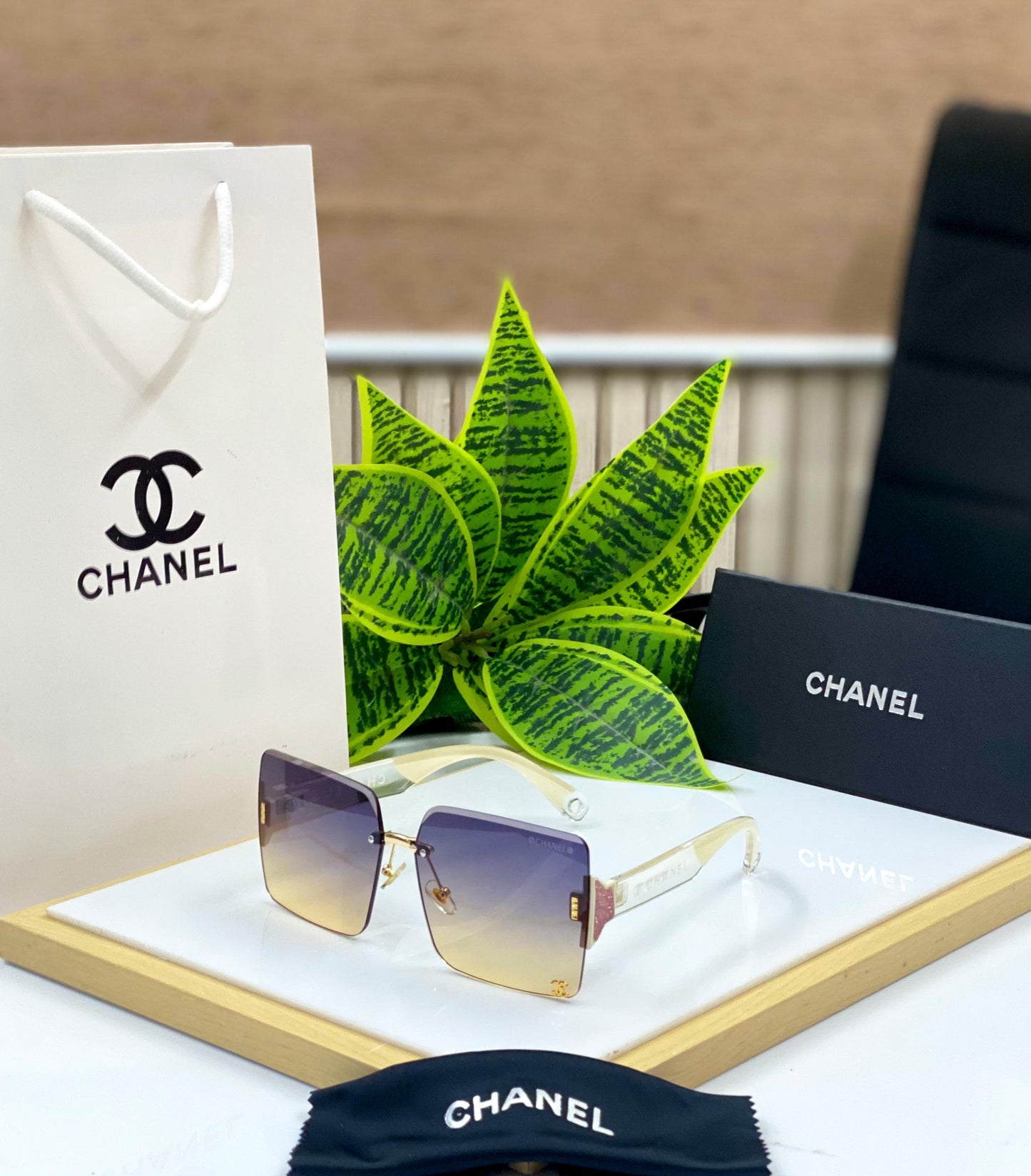 CHANEL Sunglasses - Premium Quality Frame