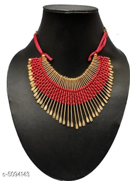 Sizzling Glittering Women Necklaces - Faritha