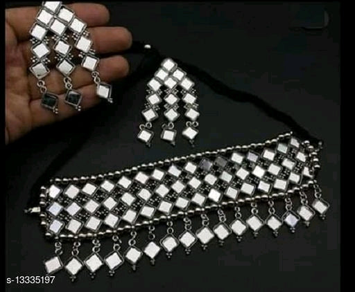 Shimmering Unique Jewellery Sets - Faritha