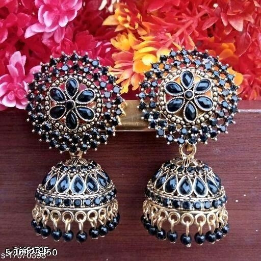 Twinkling Glittering Earrings - Faritha