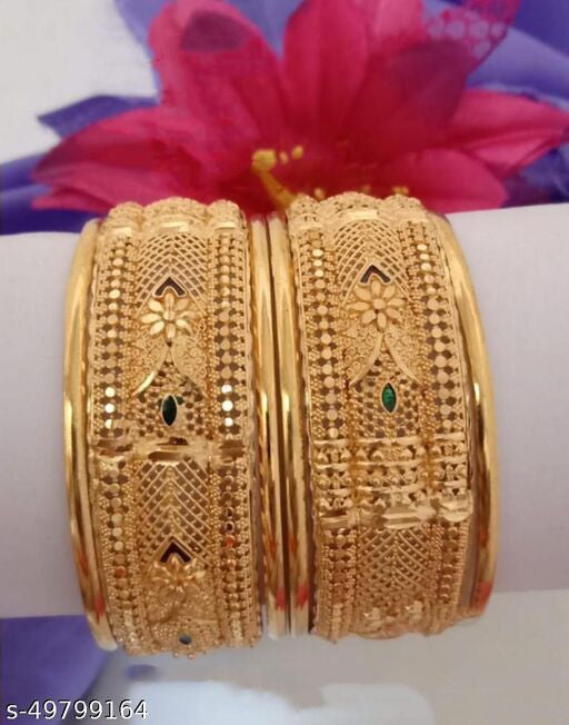 22k Gold Bangle (2 pc) - BaGo27045 - 22k Gold bangle (2 PCs) for Ladies is  handcrafted with intigrite filigree work and machine cut that